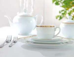 سرویس چینی زرین طرح ریوا طلایی 102 پارچه - Image 3